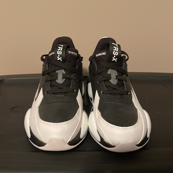 Kids size 3 puma RS-X - Picture 3 of 3